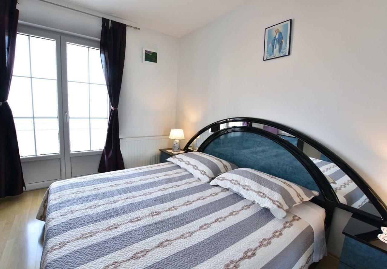 Apartments Brico Primosten Ngoại thất bức ảnh
