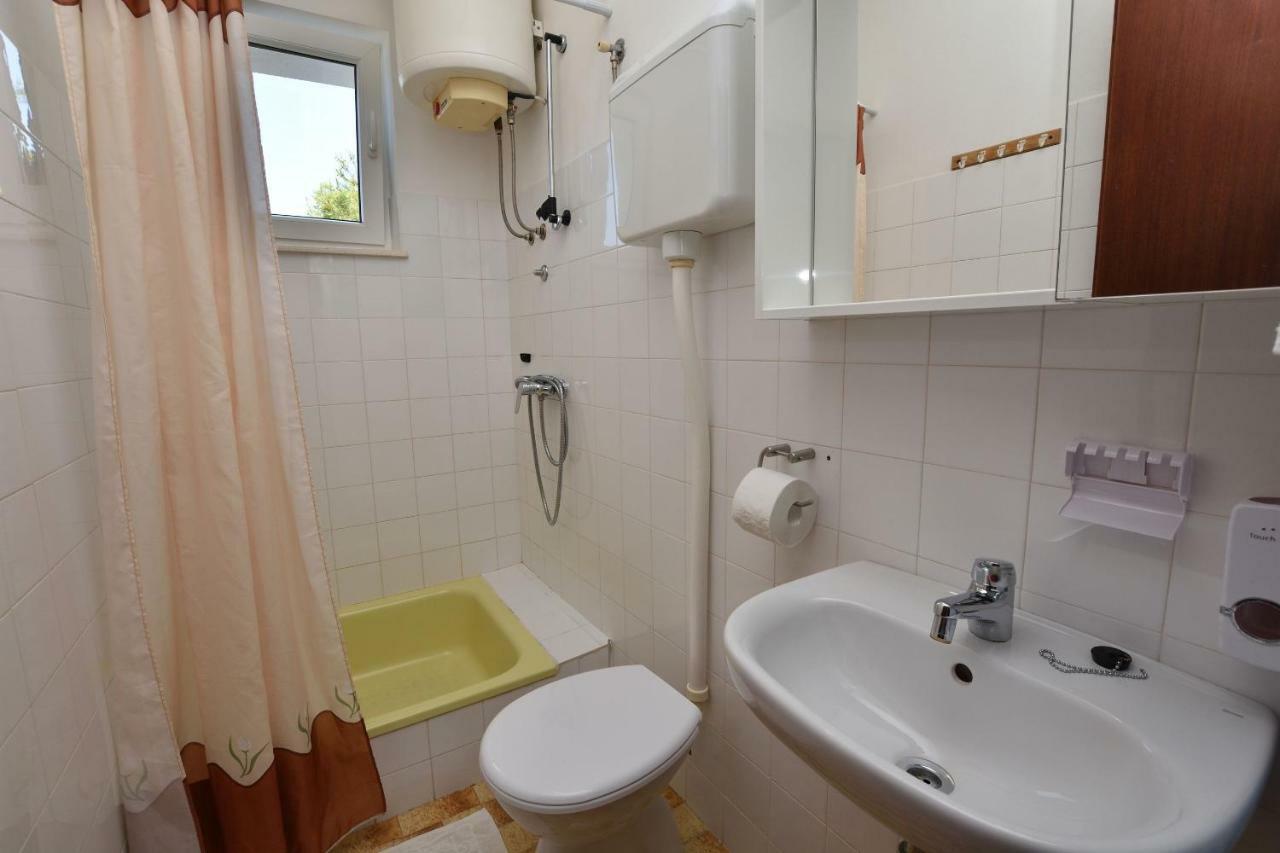 Apartments Brico Primosten Ngoại thất bức ảnh