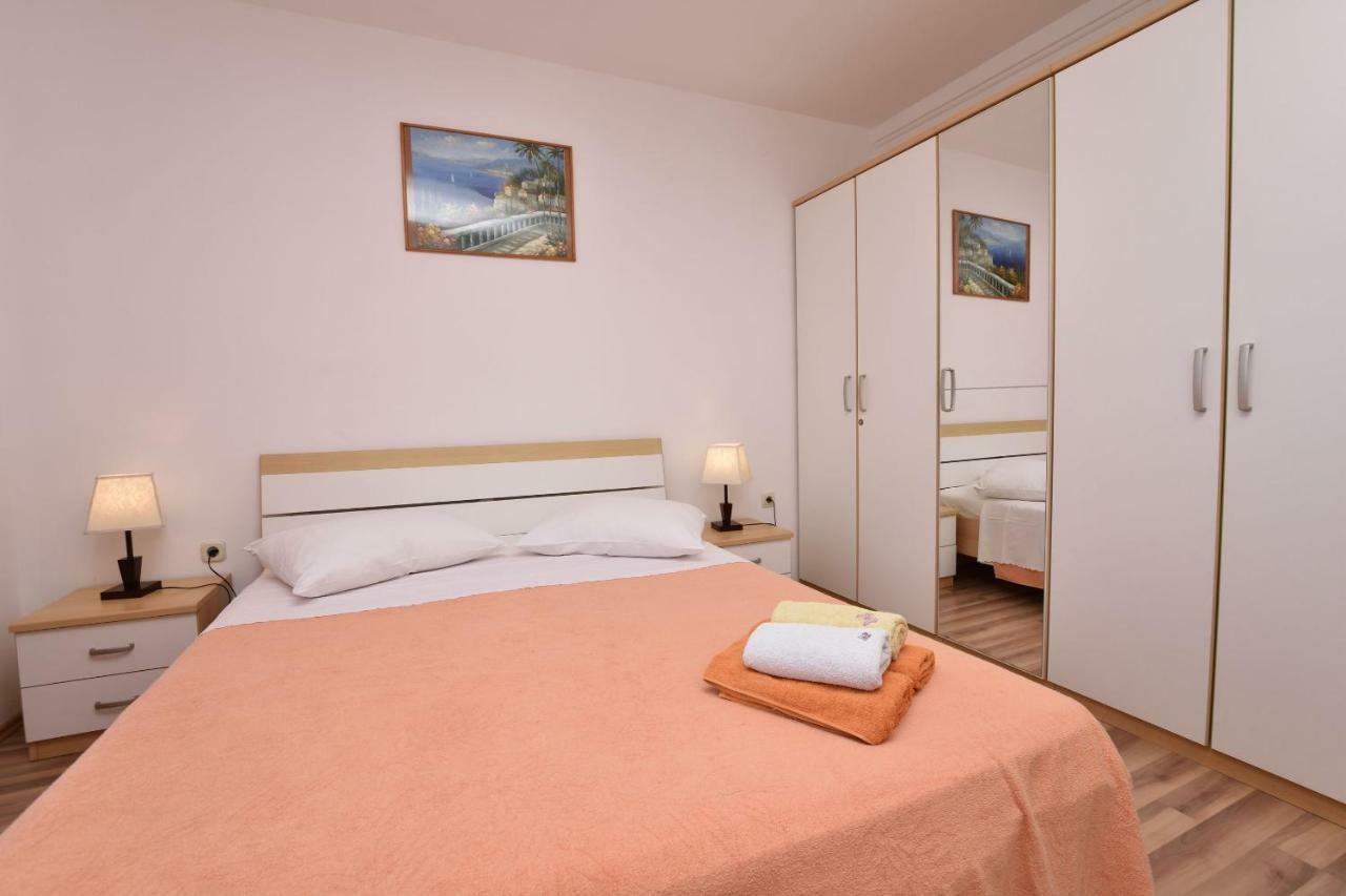 Apartments Brico Primosten Ngoại thất bức ảnh