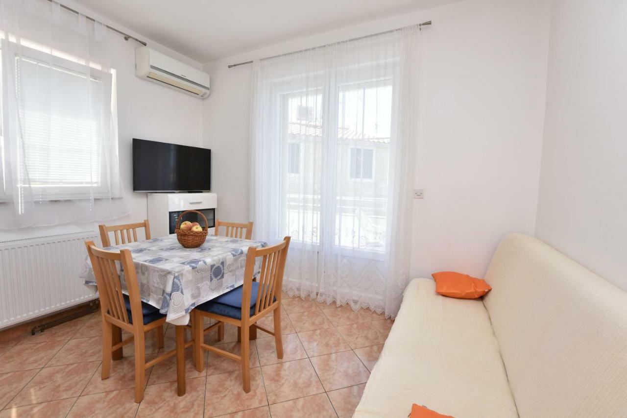 Apartments Brico Primosten Ngoại thất bức ảnh